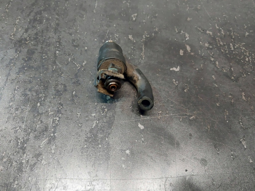 Купити Форсунка bmw 3 e46 316i 1.9 m43tub19 194e1 03768fa 1247931