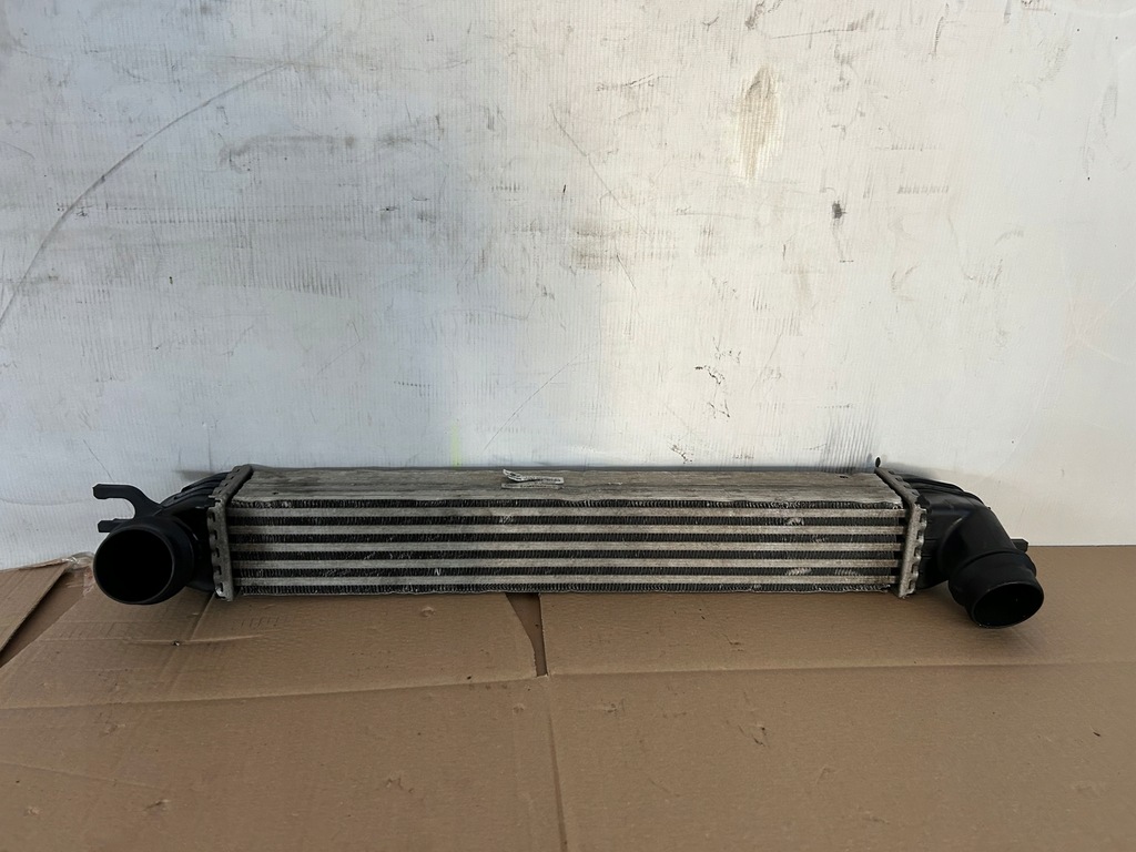 фото №1, Радиатор интеркулер mini countryman r60 8506904