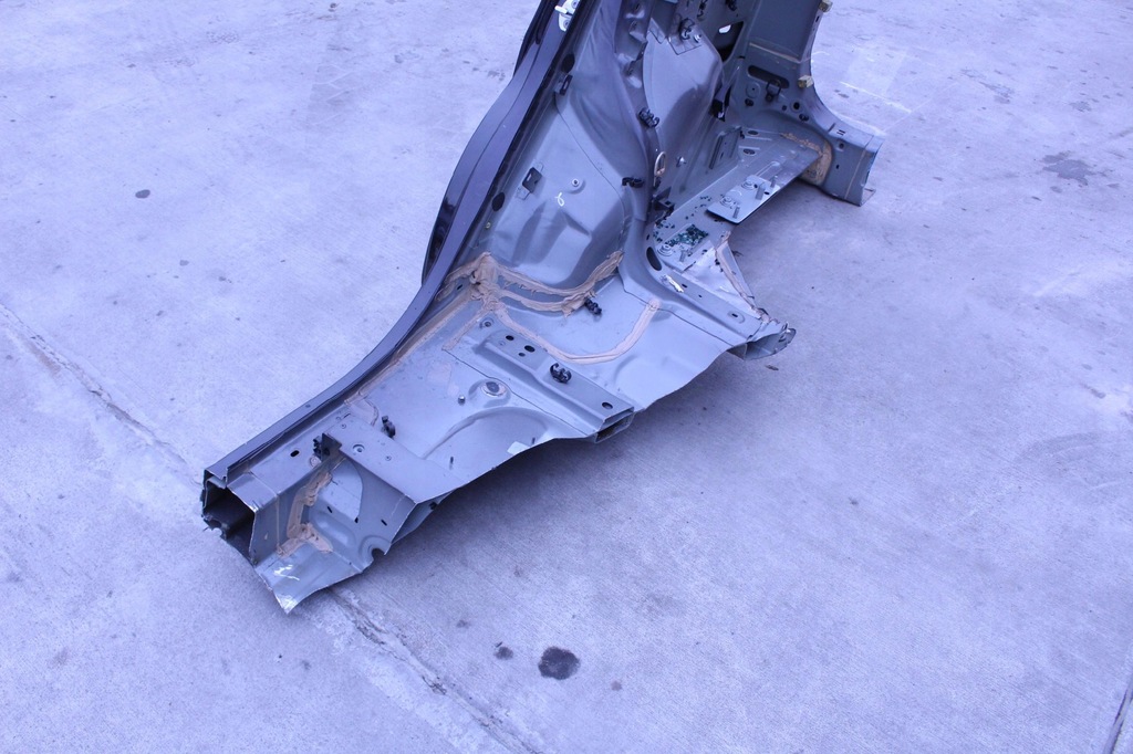 фото №4, Четверть правый задняя renault espace v 18r,