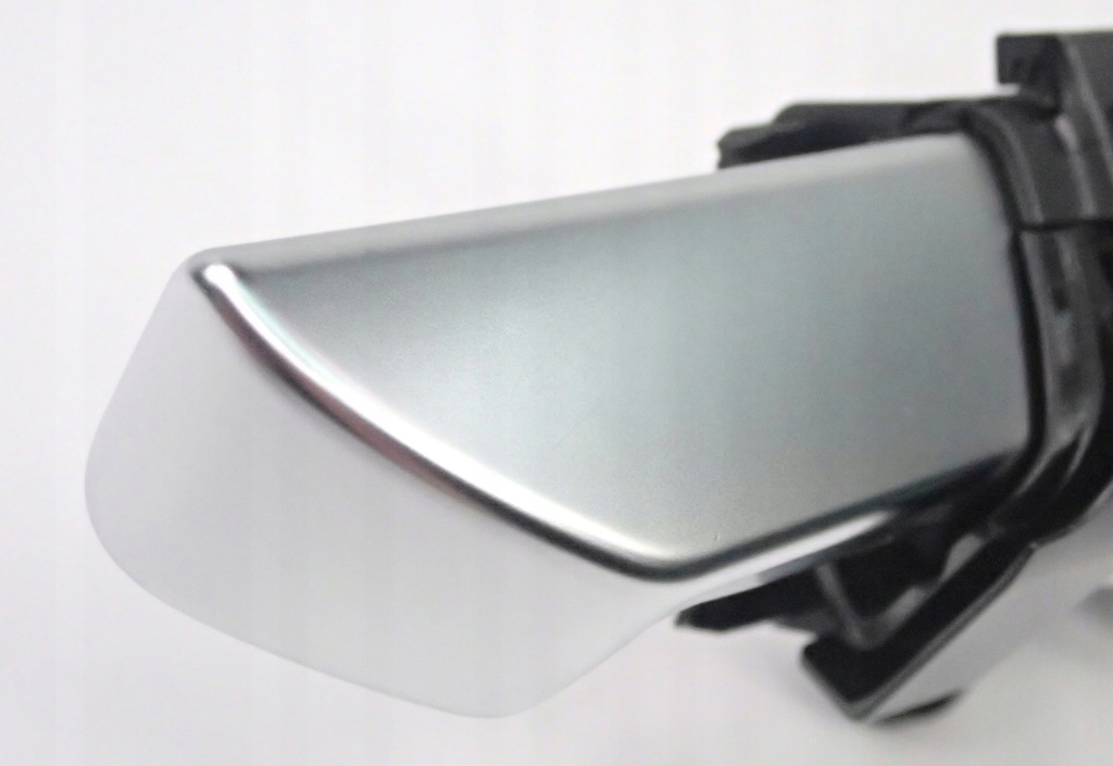 фото №8, 8w6857760 podajnik поперечина правый перед audi a5 f5 8w