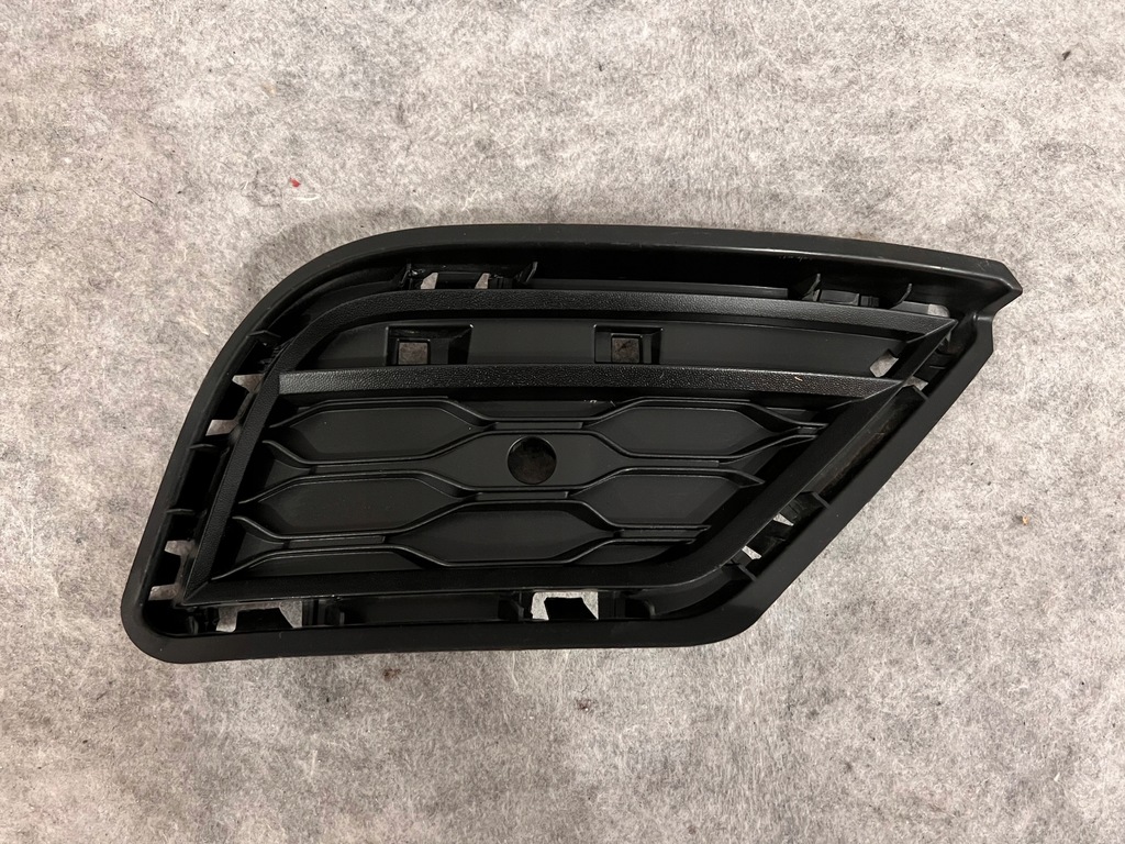 фото №1, Vw t-roc troc левая задняя решётка бампера