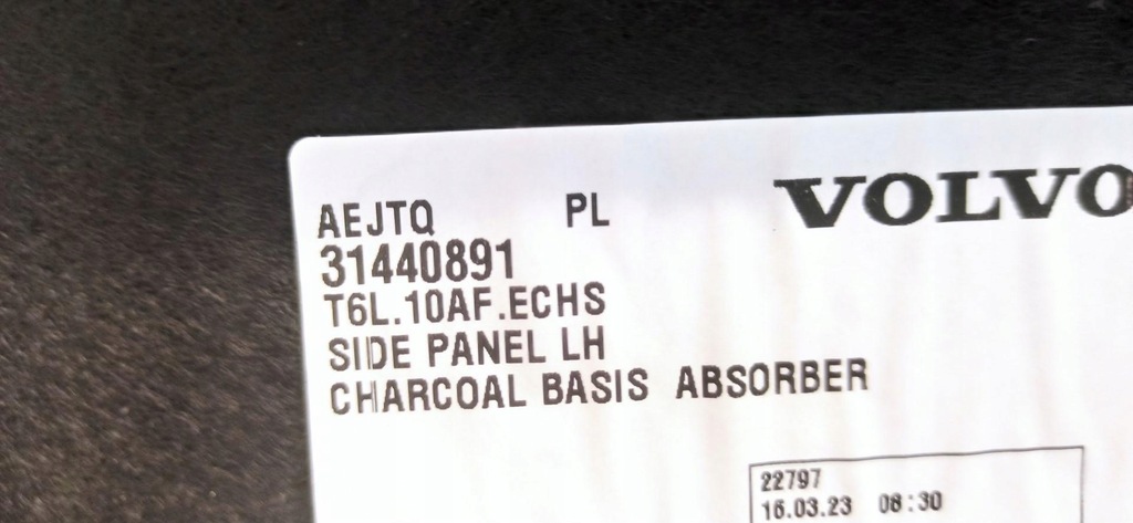 фото №5, Volvo xc40 обшивка багажника лівий 31440891