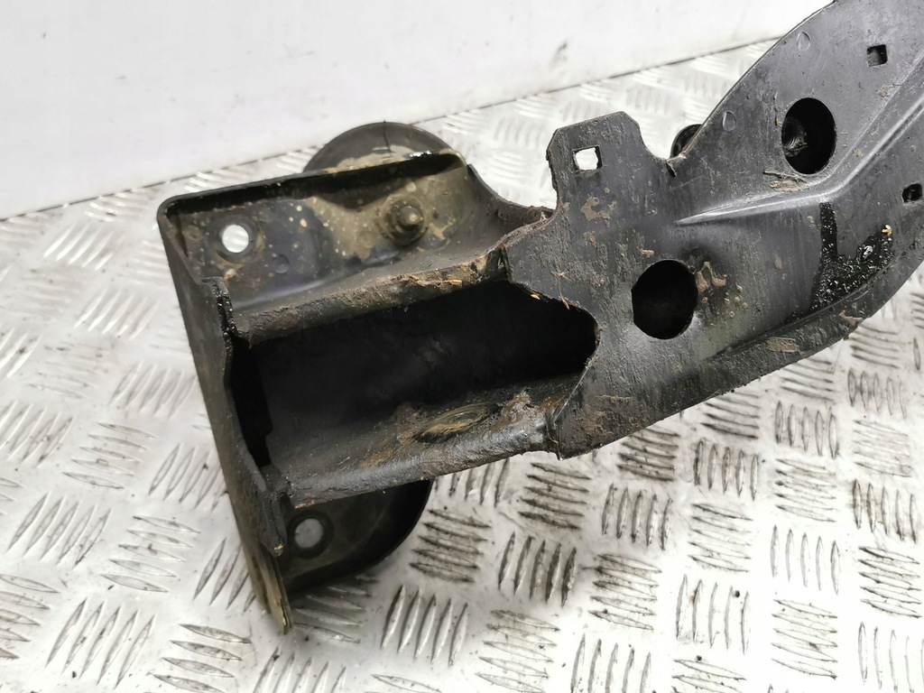 фото №9, Ford scorpio 1991 балка передние