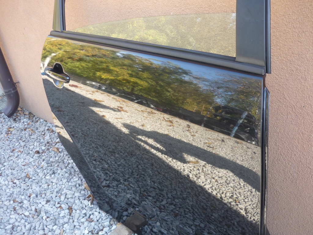 фото №5, Двері правий задня toyota corolla verso ii 04- 209