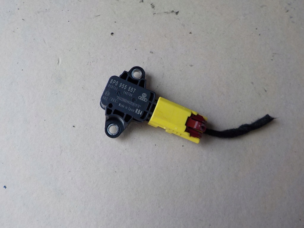 фото №1, Датчик ударный audi a4 b7 8p0955557