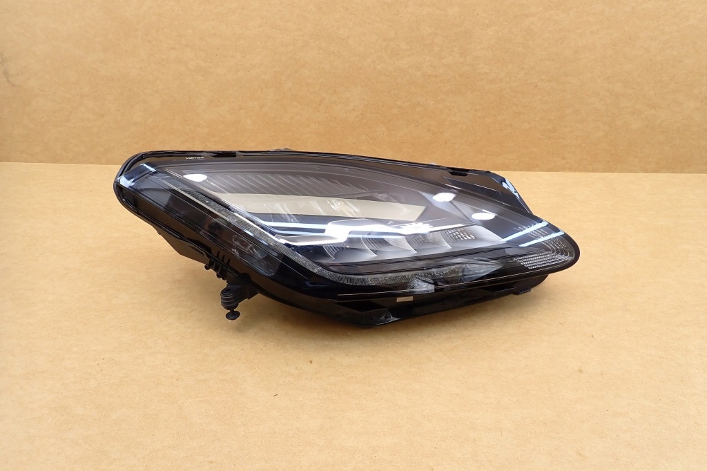 Фара правый  led jaguar e-pace j9c3-13w029-ec европа 2017-2020 с Разборки