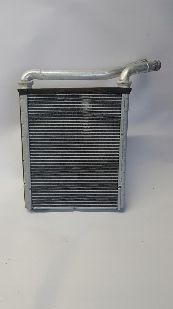 фото №1, Toyota avensis t29 1,6 d4d радиатор wody