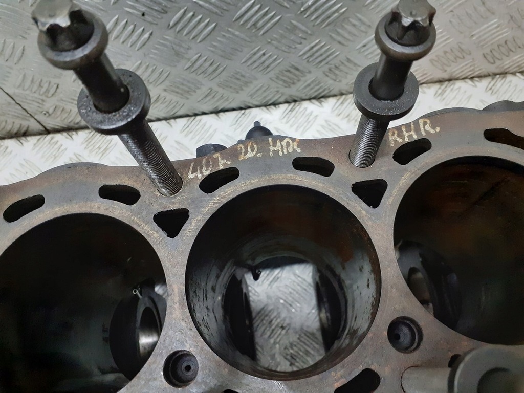 фото №7, Блок двигуна peugeot 407 2.0 hdi rhr