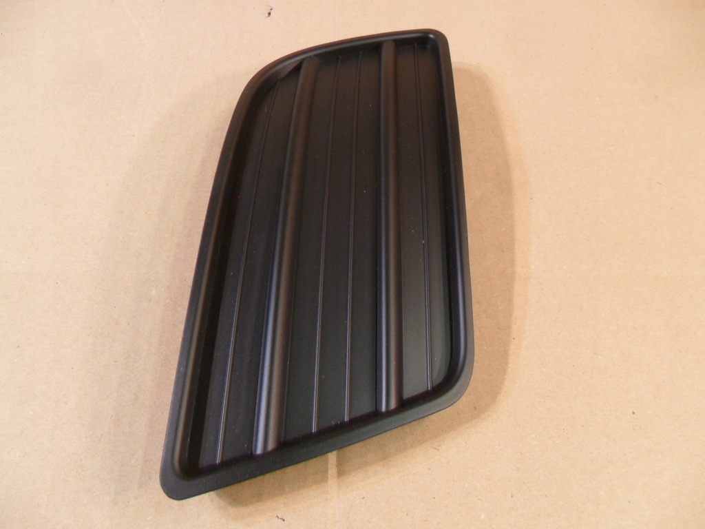 фото №6, Suzuki оригінальний номер 71751 72k0 решітка бампера