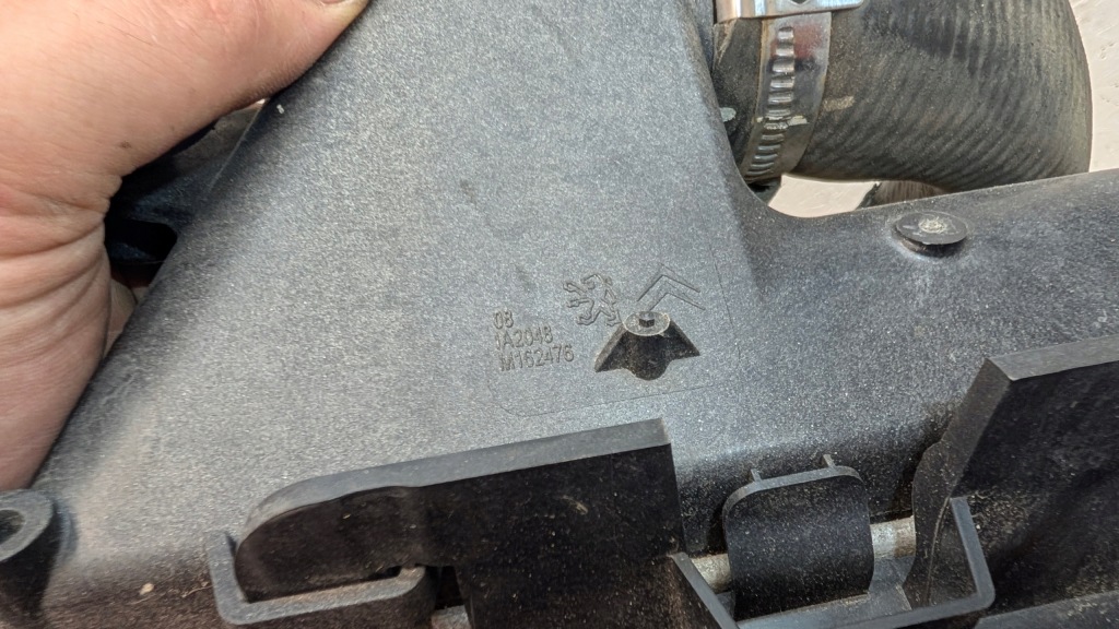 Peugeot 508 2 2 1.6 thp phev интеркулер воздуховод воздуха пабтрубок  шланг Оригинал