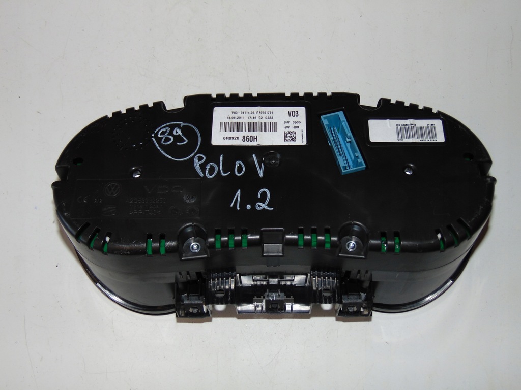 фото №7, Счетчик приборная панель vw polo v 1.2 6r0920860h