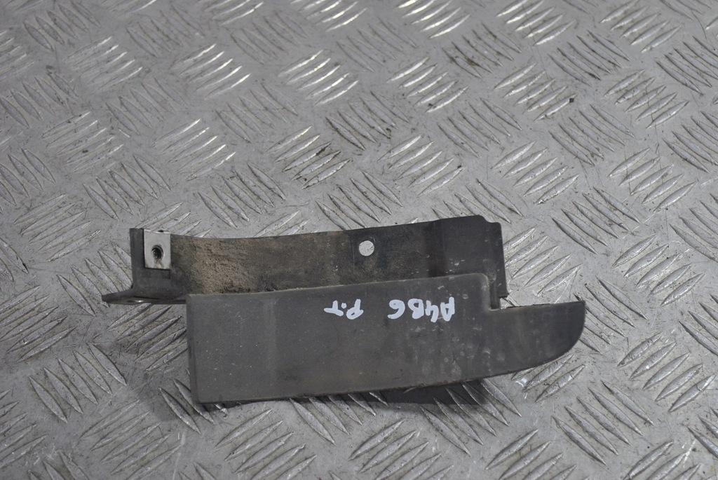 фото №1, Брызговик подкрылок правый задняя 8e0853834 audi a4 b6