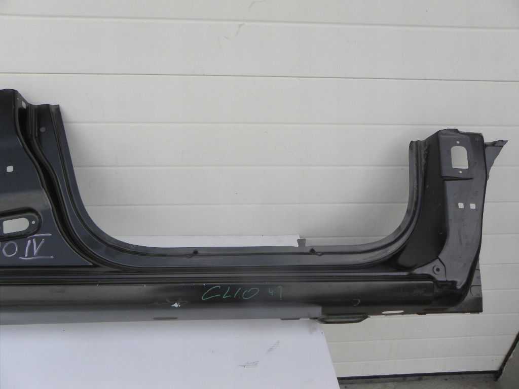 Renault clio iv-4 порог правая сторона Цена