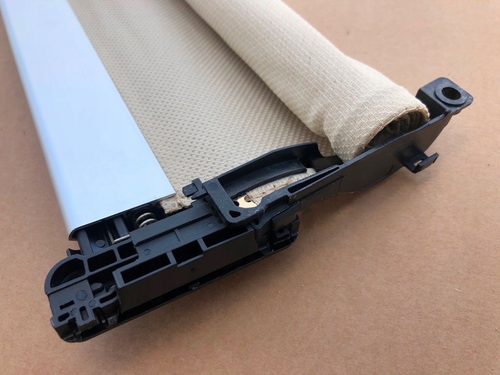 фото №11, Штора шторка панорами бежева бежевий 2sd877307 do vw golf 8 viii polo 19-23