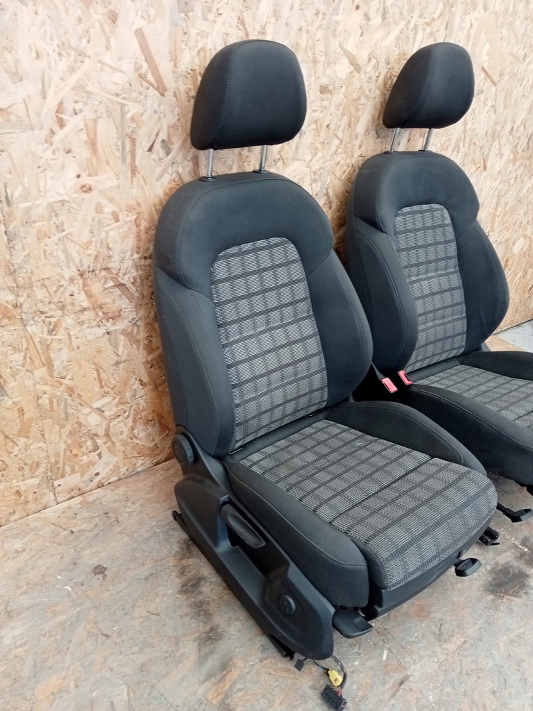 фото №12, Vw golf vii gtd сиденья заднее сиденье