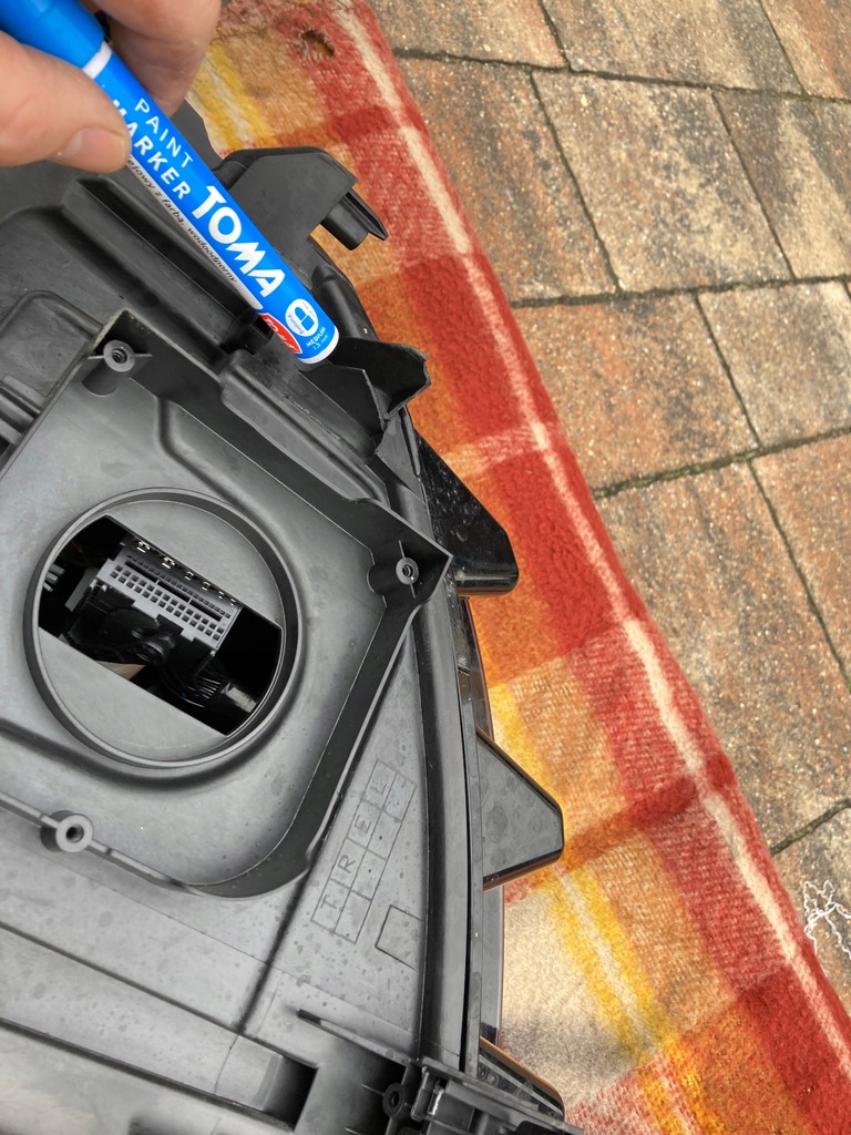 фото №11, Vw id.3 лампа правая фара led 10b941036b