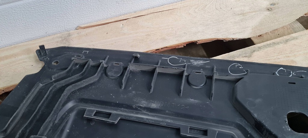 фото №11, Sq8 4m rsq8 q8 захист накладка поперечина передній 4m8807081b