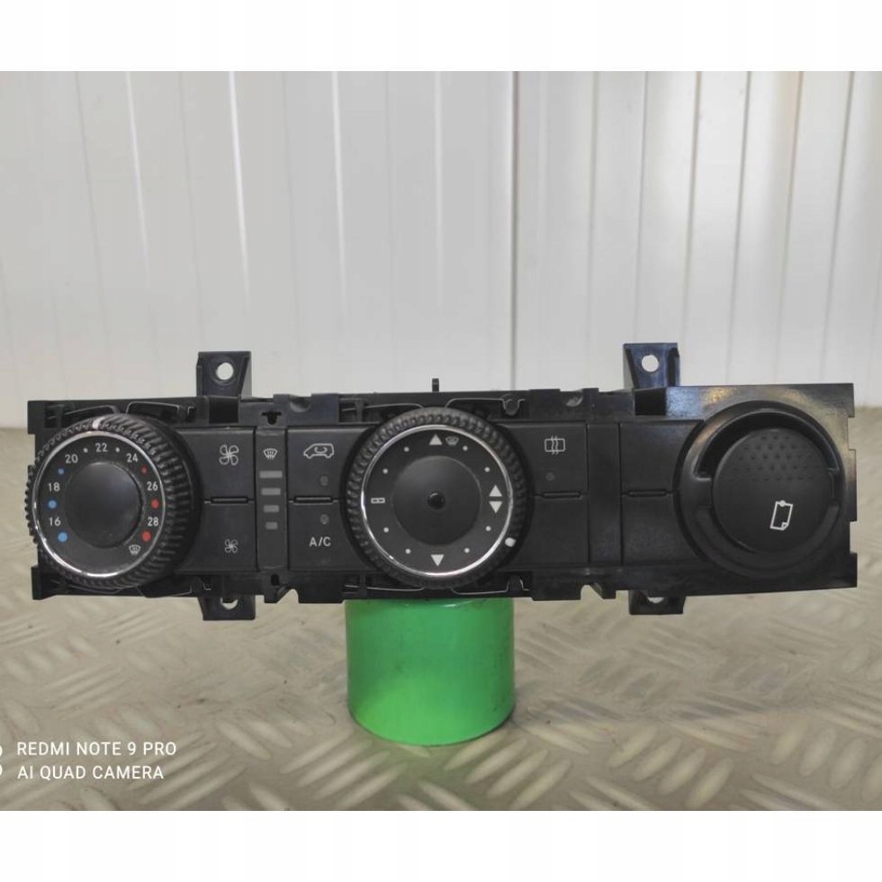 Купити Панель кондиціонера mercedes-benz sprinter w906 a9069063000