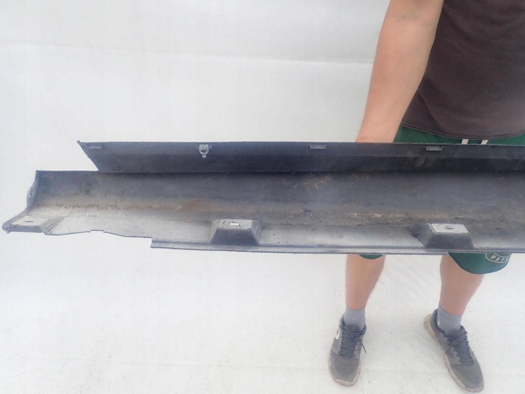 Ford focus mk3 st порог правый  молдинг порог правая Недорого