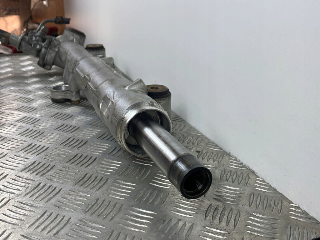 фото №8, 2015 lexus lx 570 рулевая рейка 8001660an