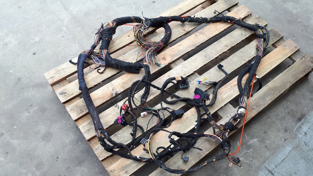 фото №15, S7 4g a7 жгут электропроводка усилителя bose a6 c7