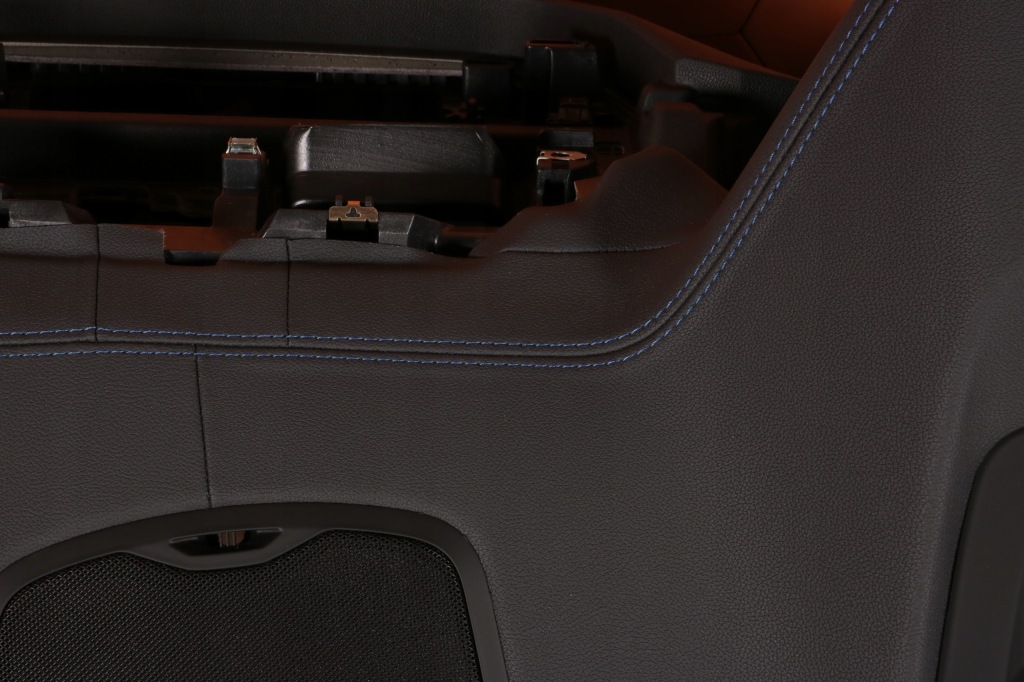 фото №11, Bmw g01 lci g02 lci оригінальна панель приладів приладова консоль sensatec head up