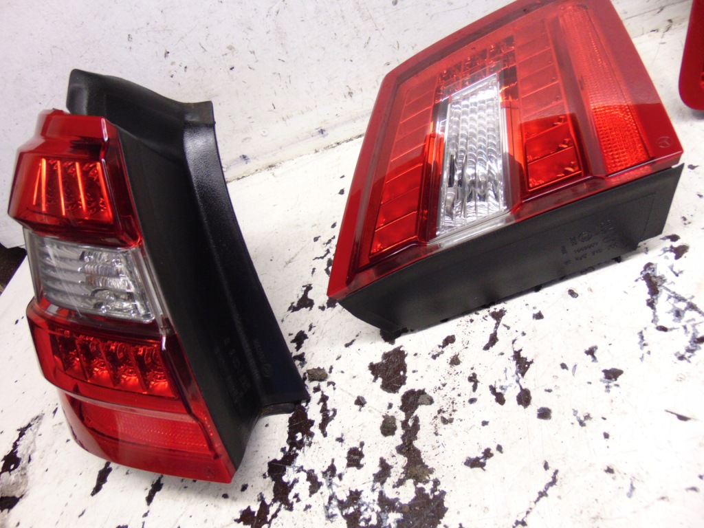 Фара фары правый  левая задний задняя комплект  led mercedes e w212 09r- универсал европа Киев