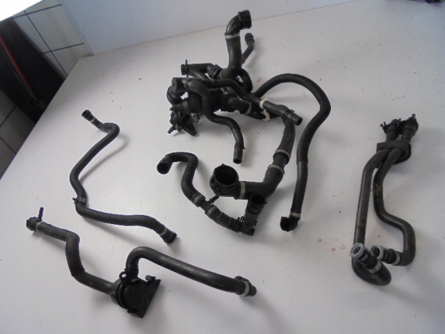 Купить Провода воды jaguar e-pace 2.0 d 19r