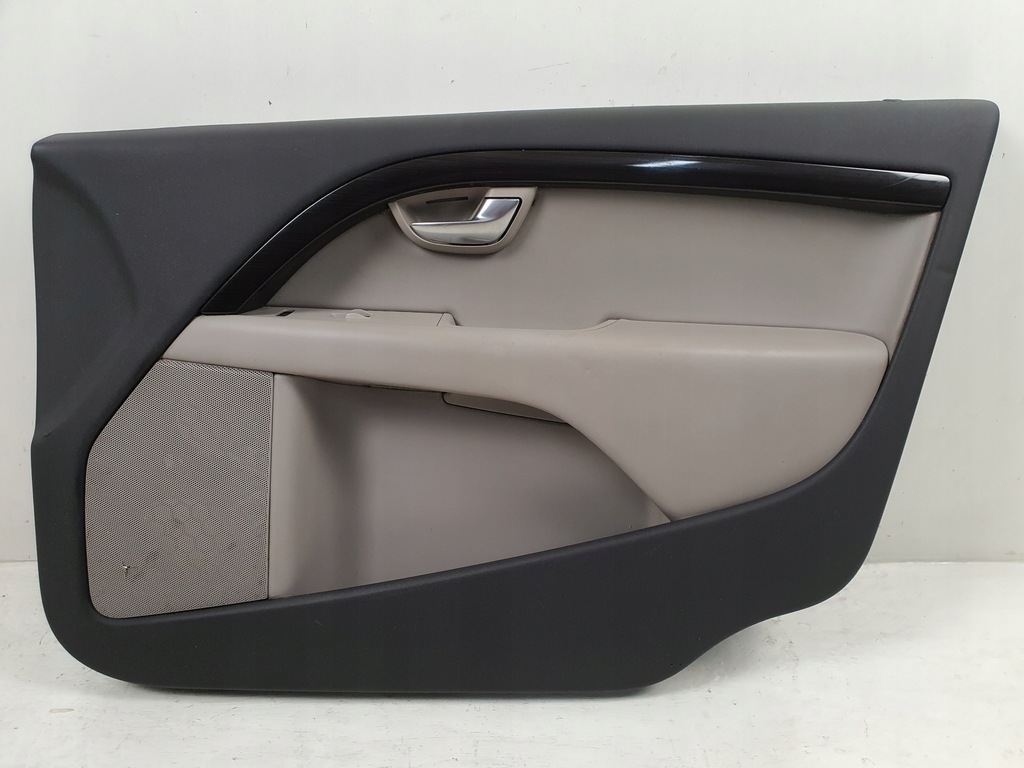 фото №1, Оббивка обшивка двері правий перед volvo v70 iii eu