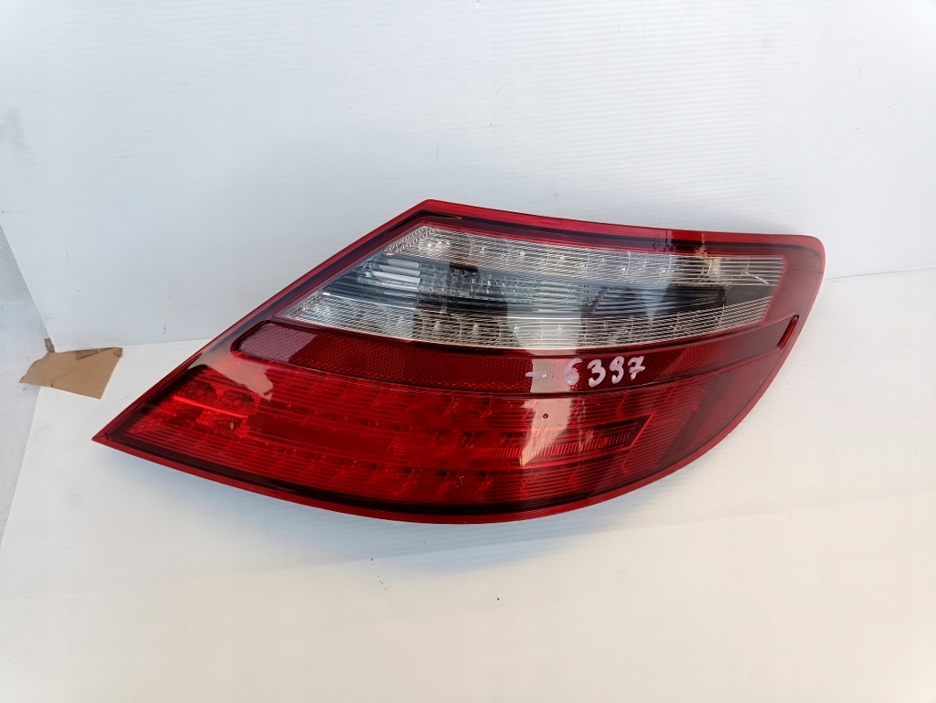 фото №1, Mercedes slk r172 w172 лампа правая задняя правый задняя a1729064000