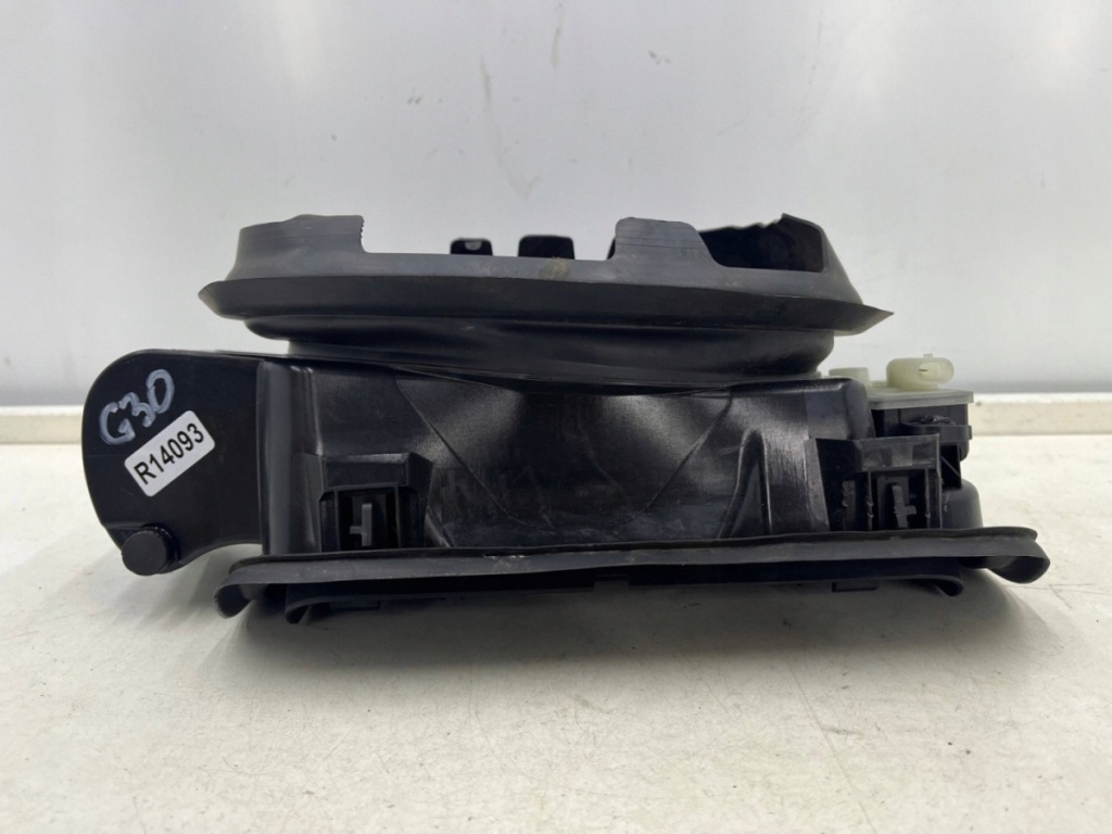 Крышка заливной топлива bmw 5 g30 m5 f90 седан 17-20r. нет przebita 738793 Оригинал