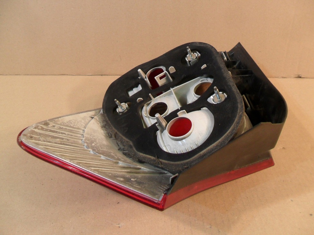 фото №14, Лампа ліва задня bmw 1 e81 e87 0397034