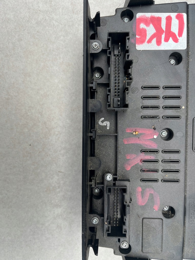 фото №4, Панель рамка радио кондиционера ford mondeo mk5 hs7t-18e245-aca