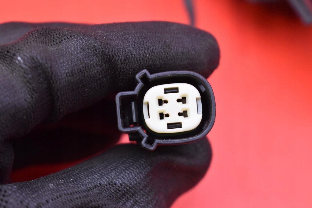 Ручка лівий перед передня хром плівка 1035418-00-d tesla model x 90d 15-21 Зі Шроту