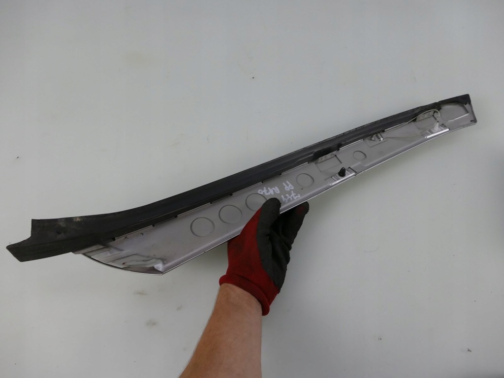 фото №10, Mercedes slk r170 lift молдинг syzby лобовое p 744