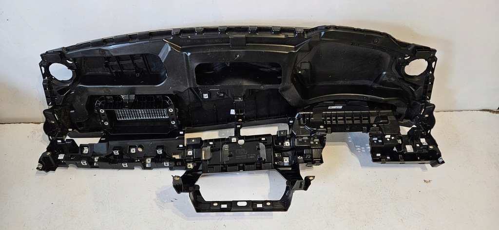 фото №7, Приборная панель консоль audi q8 4m8 nieregenerowana