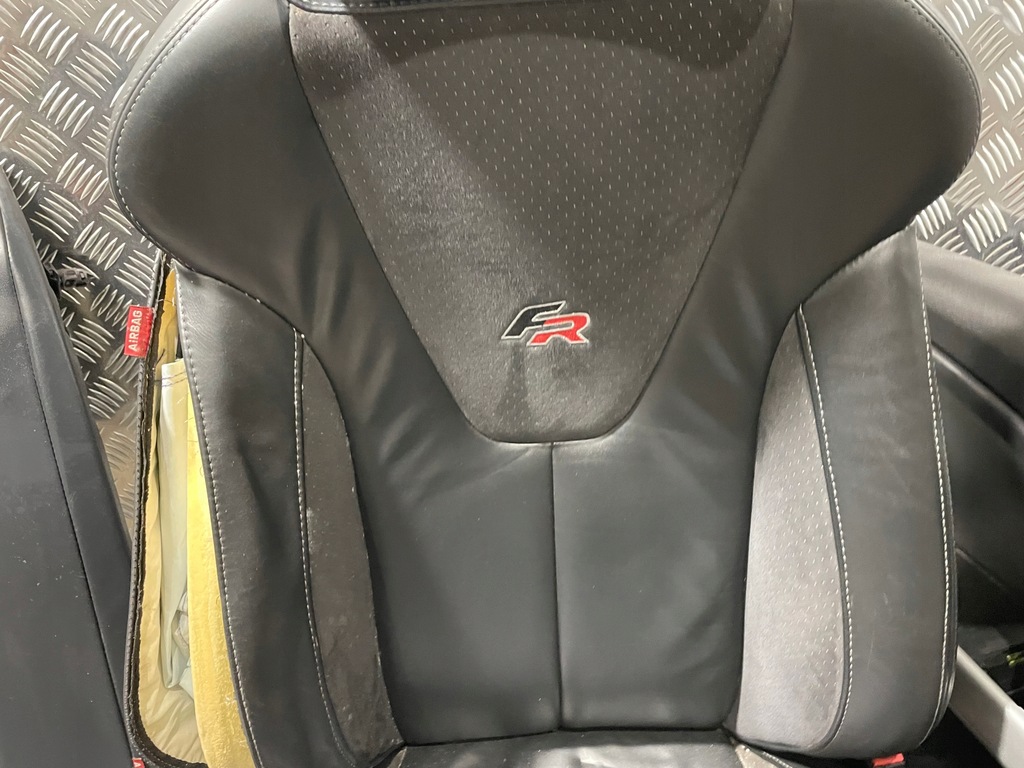 фото №13, Сиденья подогрев заднее сиденье обшивки салон кожа seat leon ii fr