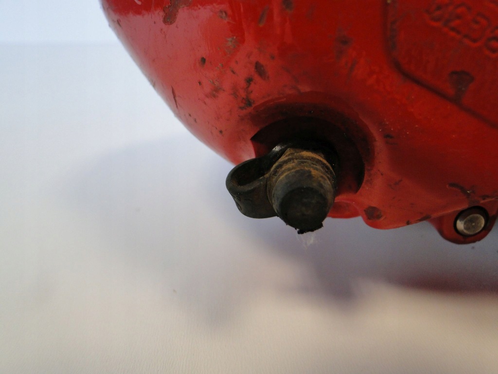 фото №7, Mercedes 222 w222 63 amg суппорт тормозной передний правый