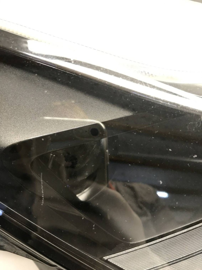 Tesla model y 2021 перед сторона права лампа передня 151495300d Недорого