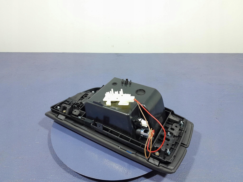 Bmw m5 f90 g30 подлокотник туннель европа 9330670 с Разборки