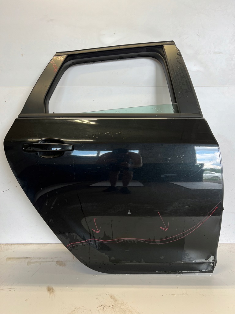 фото №1, Opel astra j 4 iv kombi двері правий праве задні задні задні z22c