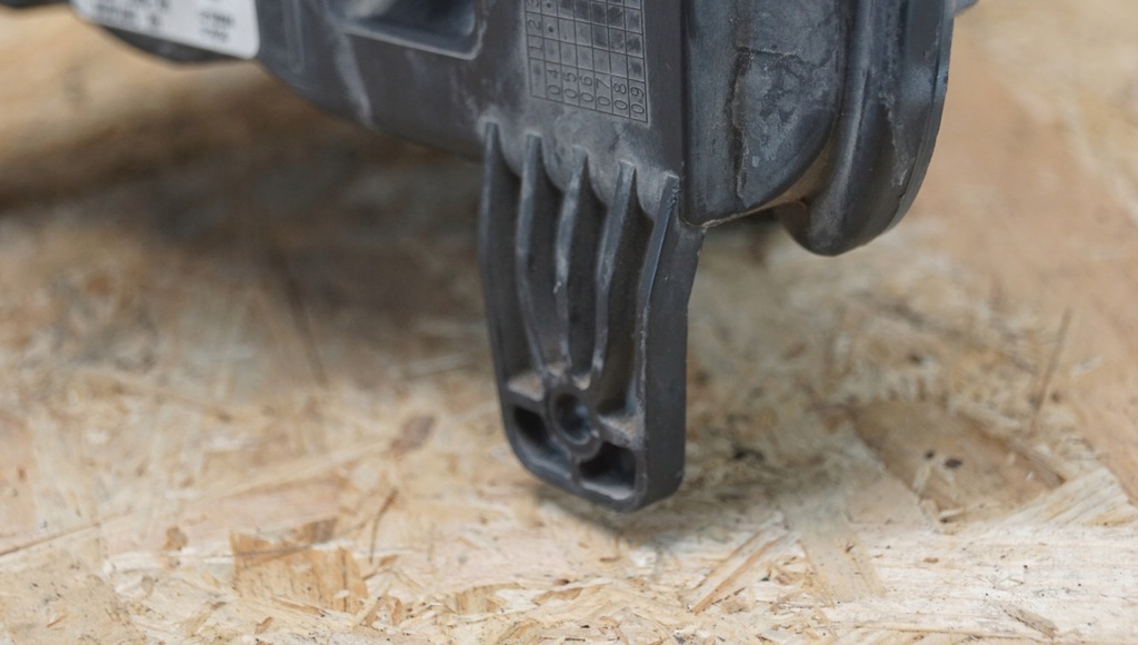 фото №11, Лампа правый перед ford mustang v 05-