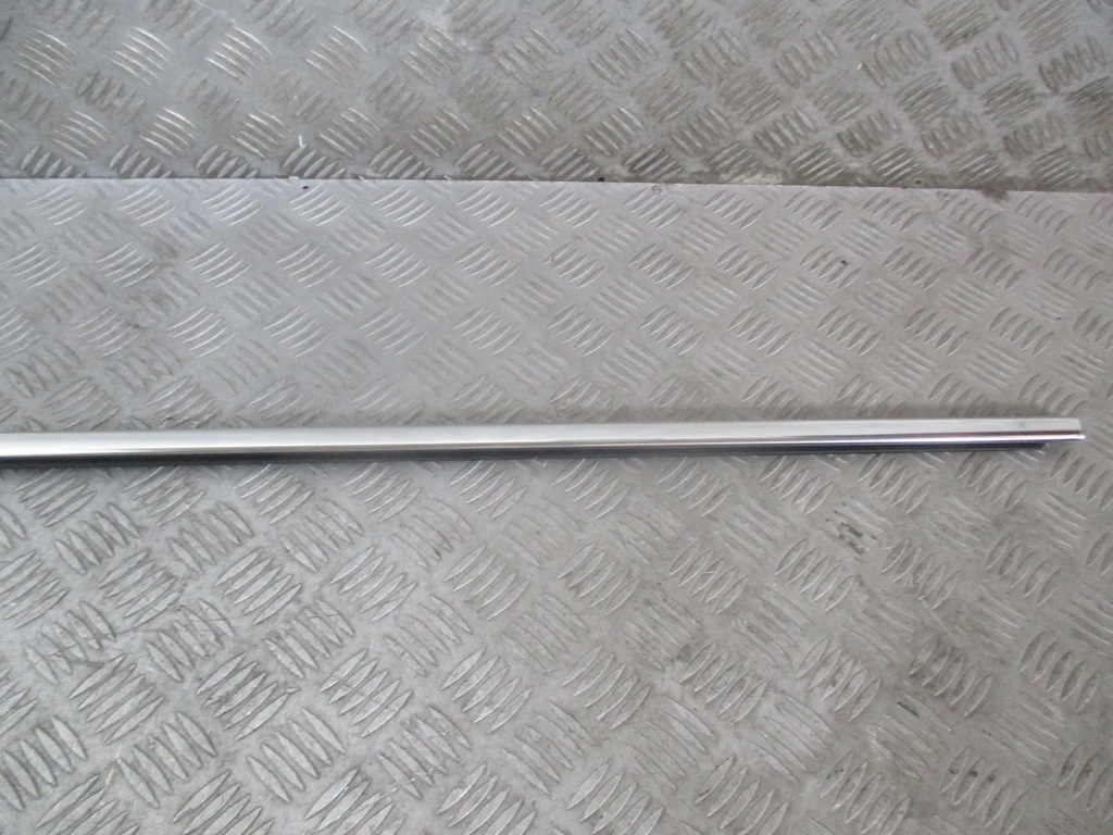 фото №10, Молдинг уплотнитель хром левый перед opel insignia lift 13-17r 22834388