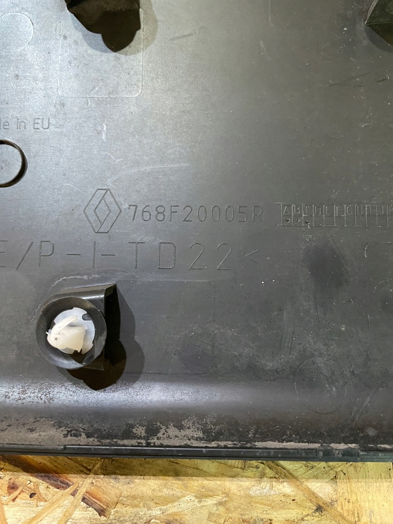 фото №2, Молдинг боковая левый задняя renault master iii 768f20005r