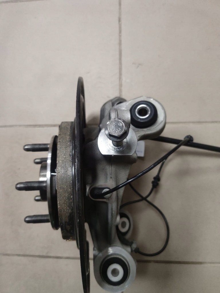 фото №8, Chevrolet camaro zl1 задня права поворотний кулак 2018+