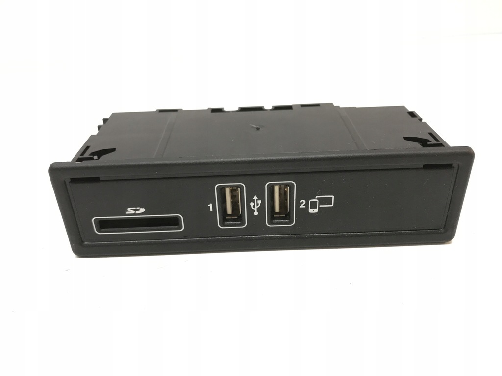 фото №1, Роз'єм port usb sd a2538206100 mercedes c205 w205