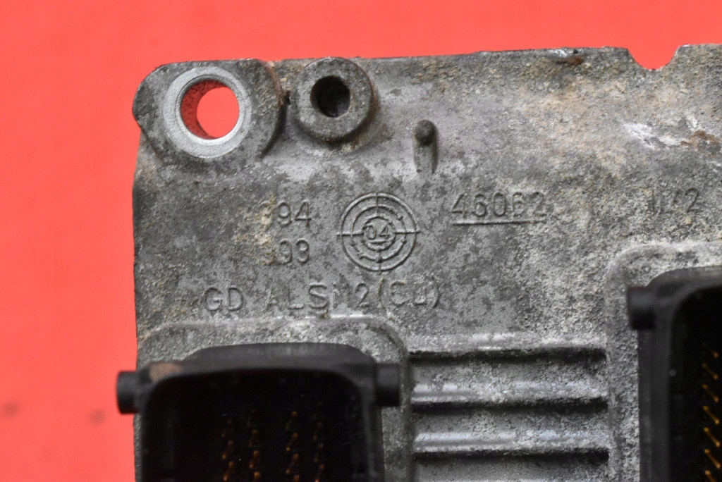 Блок керування бортовий комп'ютер двигуна 55353613 opel meriva a 1.4 16v 90 km 02-06 Доставка