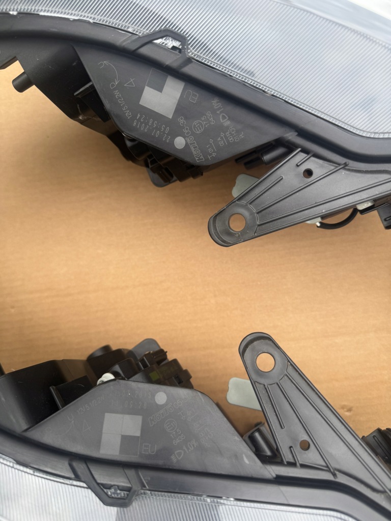 Купить Фонари перед передние led toyota avensis t27 рестайлинг  t29