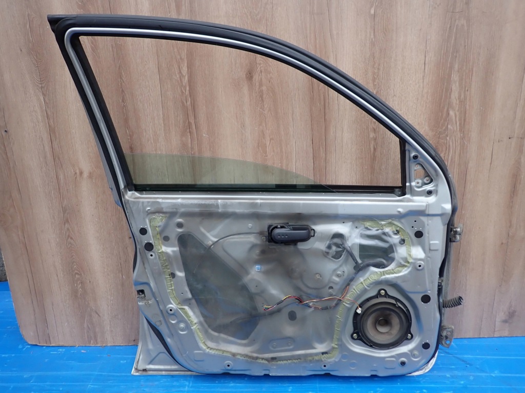 фото №9, Nissan micra k12 03-10 5d дверь передние левая ky0