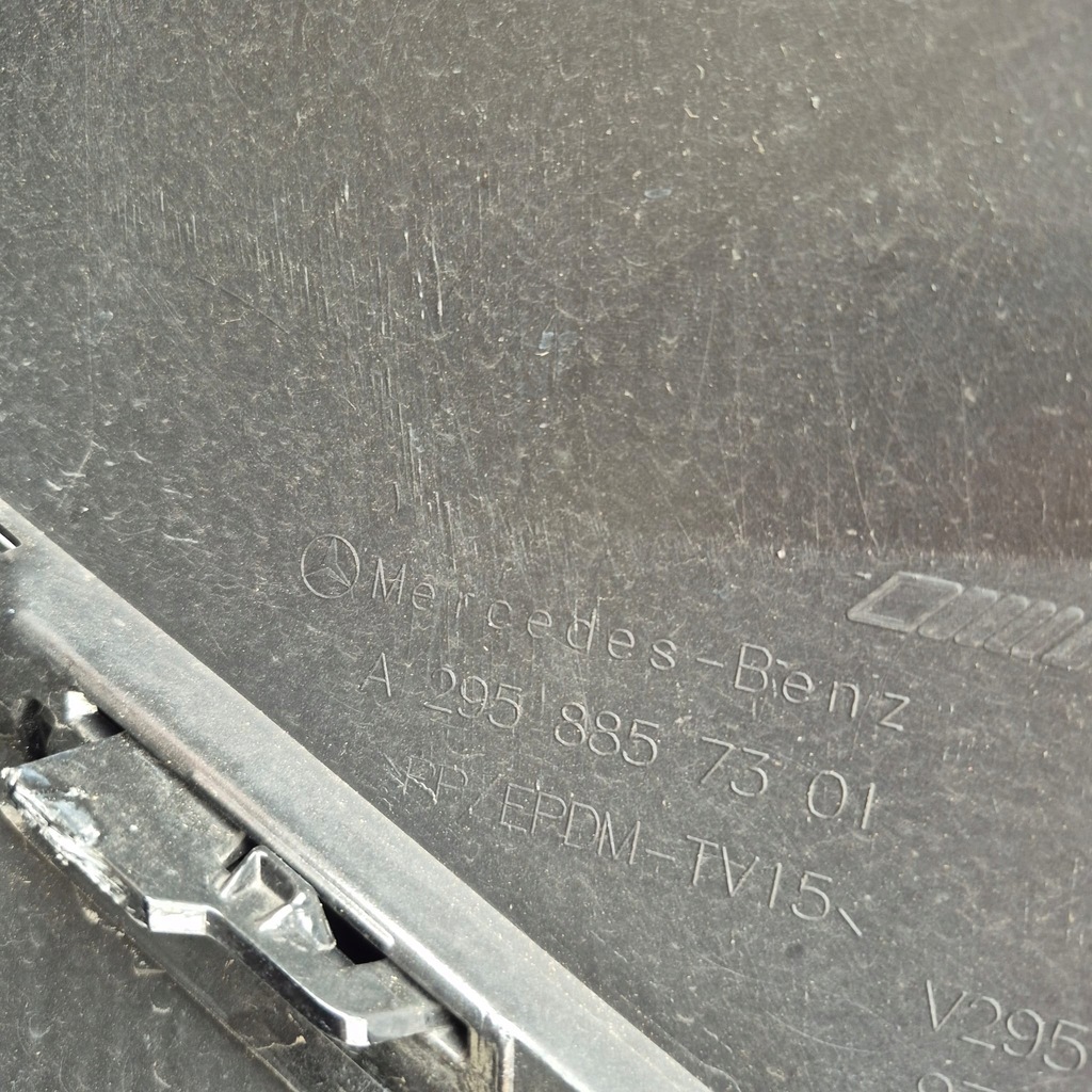 фото №10, Mercedes eqe v295 sedan amg 22- бампер задняя задний pdc